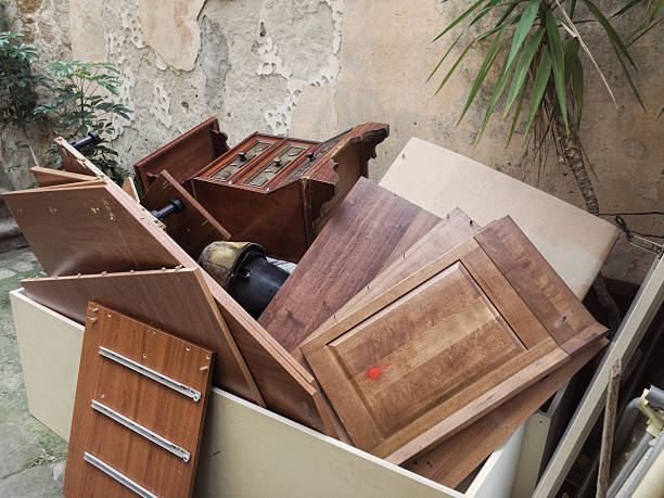 Best Professional Junk Removal  in Cheney, KS